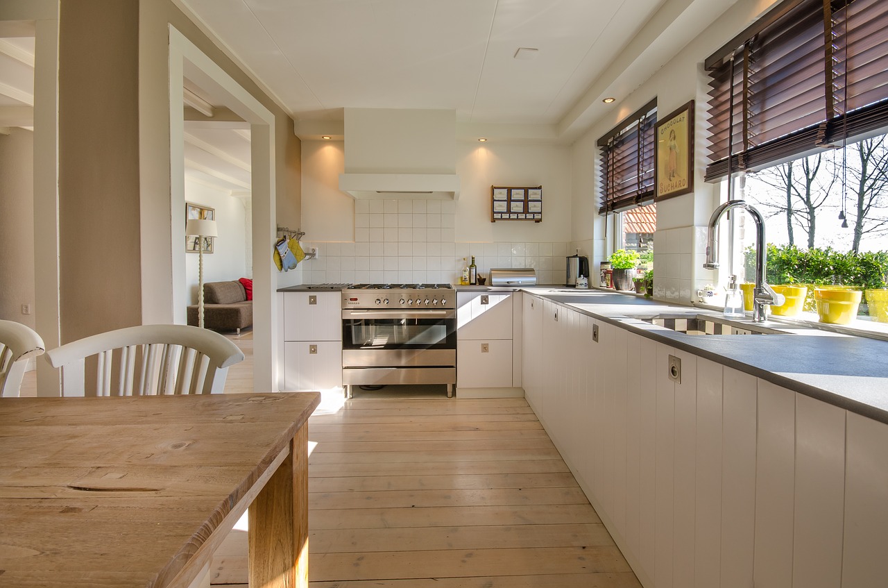 5 Ways To Light Up Your Kitchen Space